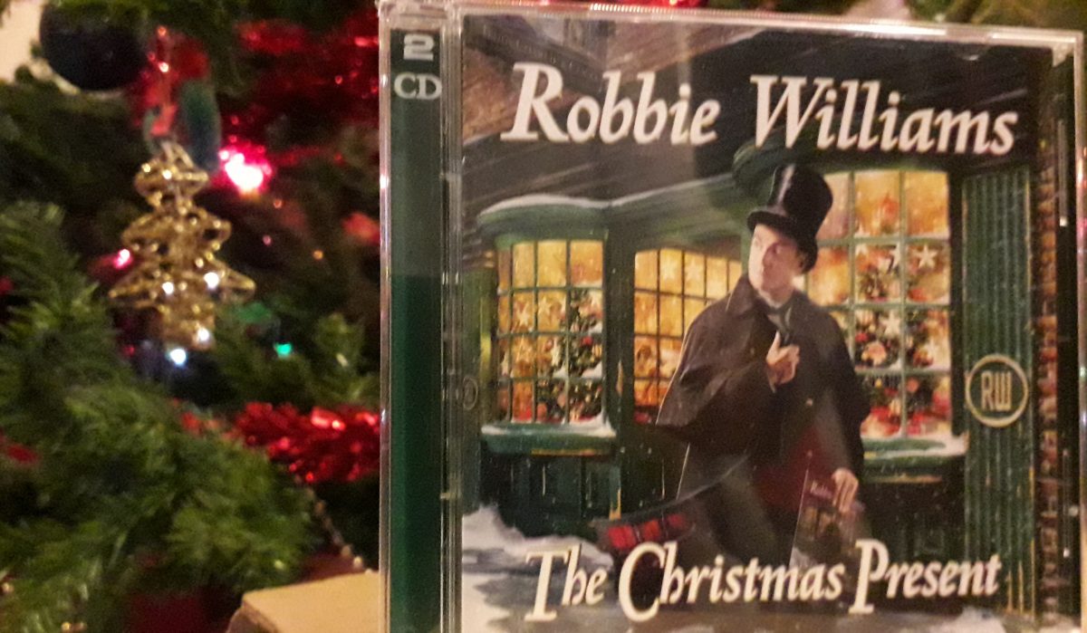 zonde lucht Oorzaak Robbie Williams' The Christmas Present - a great 'fireside' or 'wrapping  gifts' collection - The Bromsgrove Standard