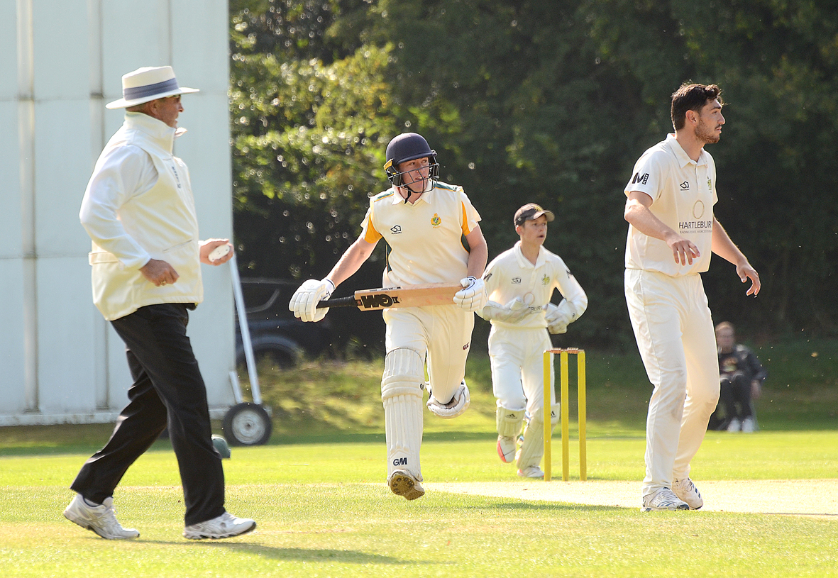 Green Chasing A Final Berth The Bromsgrove Standard green-chasing-a-final-berth-the-bromsgrove-standard