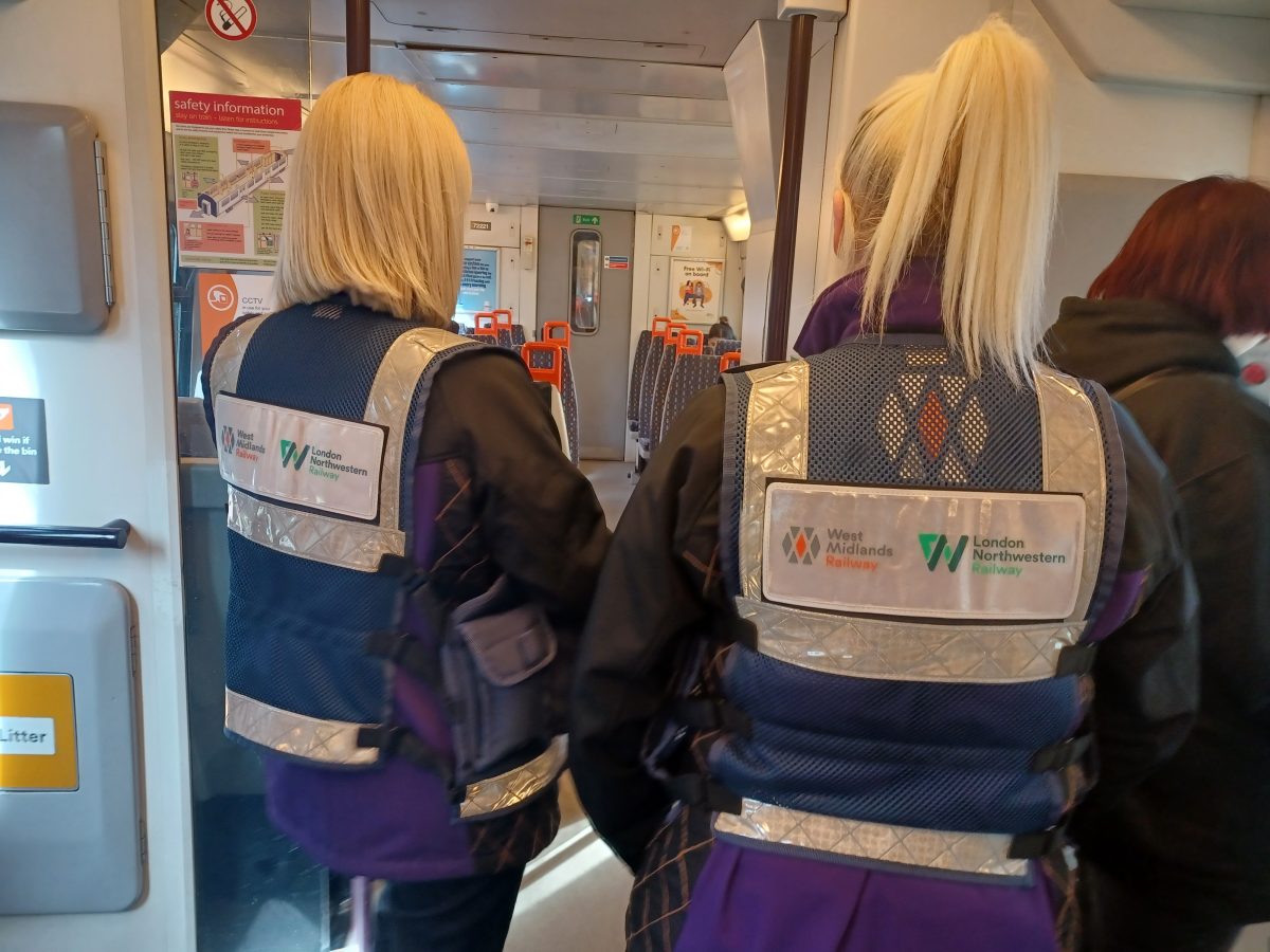 Mesmerizing Londoners Miss Out On Tube Fare Freeze And Face Above-inflation Hike Picture Illustration Mesmerizing Londoners Miss Out On Tube Fare Freeze And Face Above-inflation Hike Picture Illustration